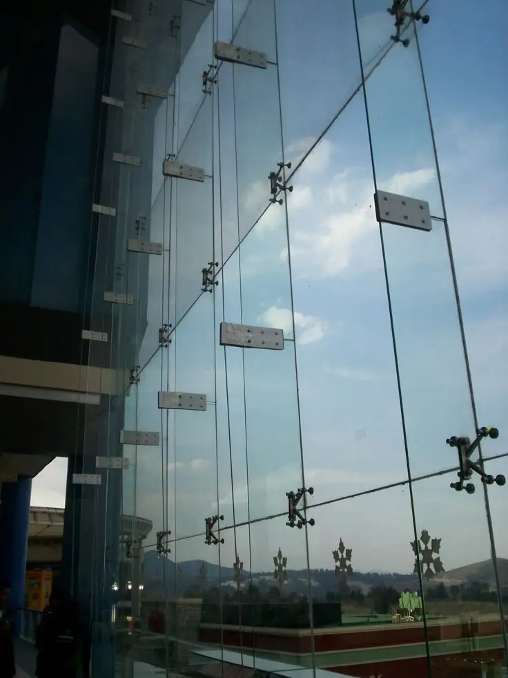 Spider Glass Fitting